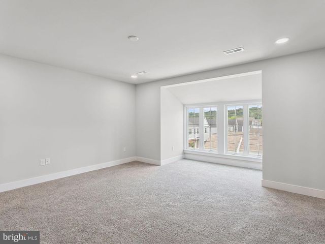 1132 ALDEN ST, Mount Joy, PA 17552