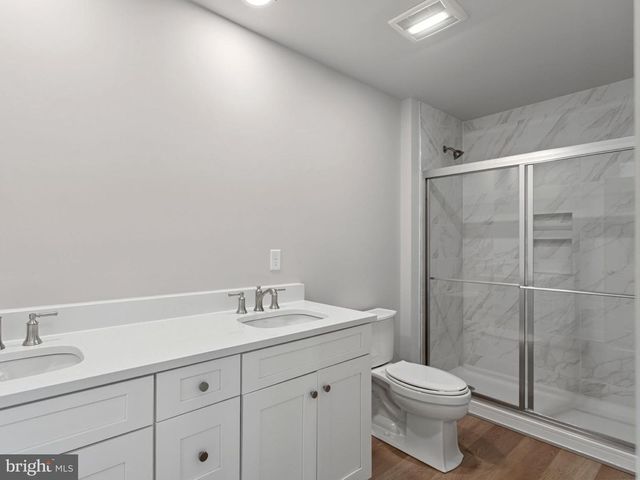 1132 ALDEN ST, Mount Joy, PA 17552