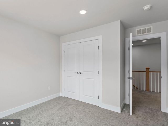 1132 ALDEN ST, Mount Joy, PA 17552