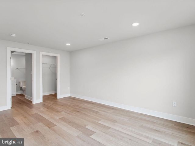 1132 ALDEN ST, Mount Joy, PA 17552