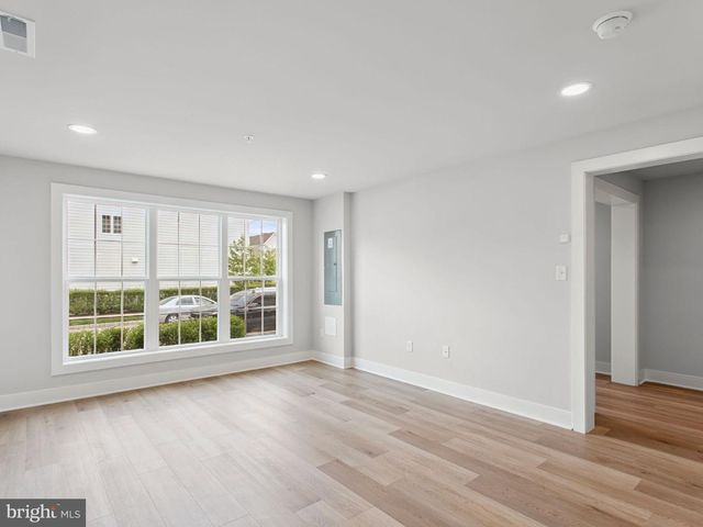 1132 ALDEN ST, Mount Joy, PA 17552