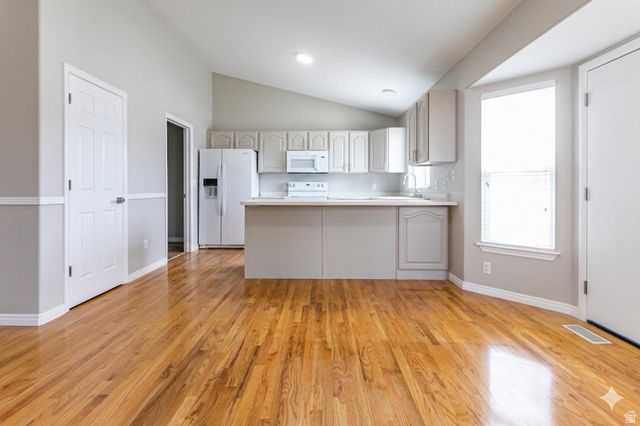 3528 W CRAB APPLE CIR, Taylorsville, UT 84129