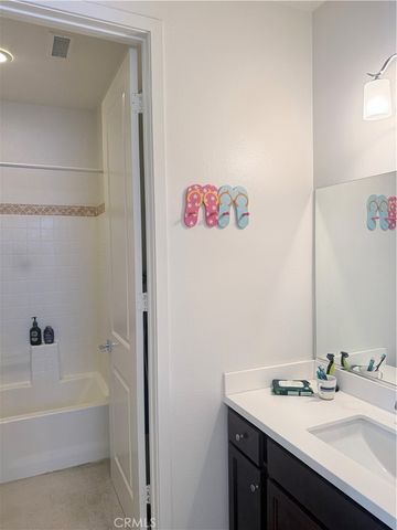 203 Promenade, Pomona, CA 91767