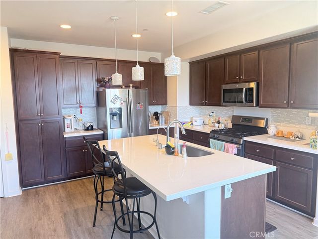 203 Promenade, Pomona, CA 91767