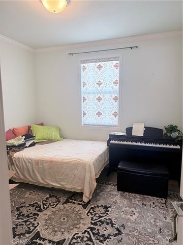 203 Promenade, Pomona, CA 91767