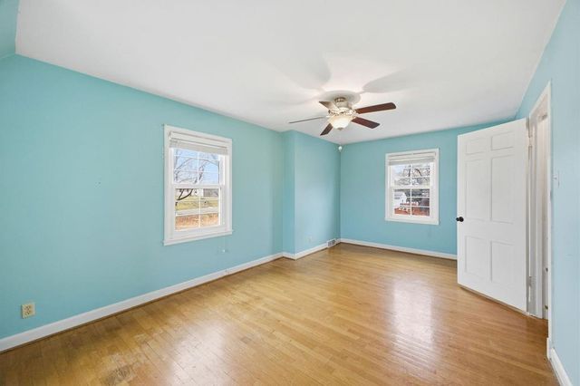 1805 6th Avenue, St Joseph, MO 64505