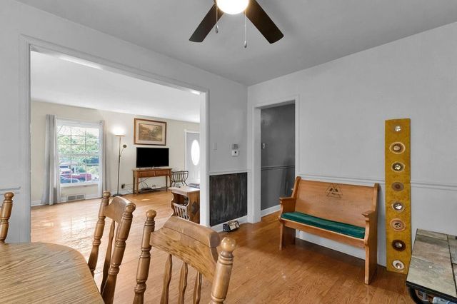 1805 6th Avenue, St Joseph, MO 64505