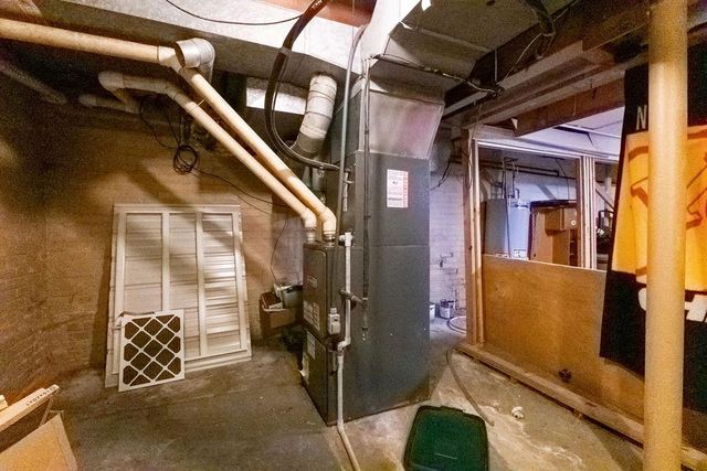 1805 6th Avenue, St Joseph, MO 64505