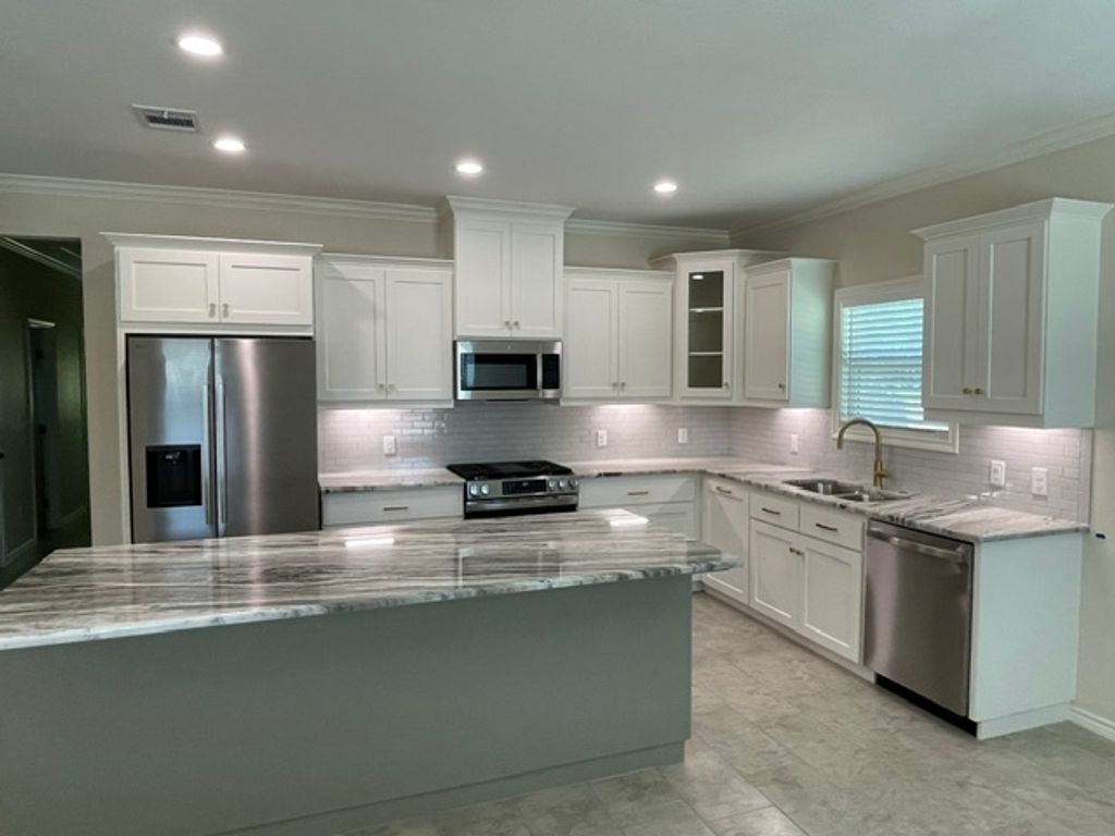 1210 East Martin Luther King Jr Street, Bryan, TX 77803 — photo 3