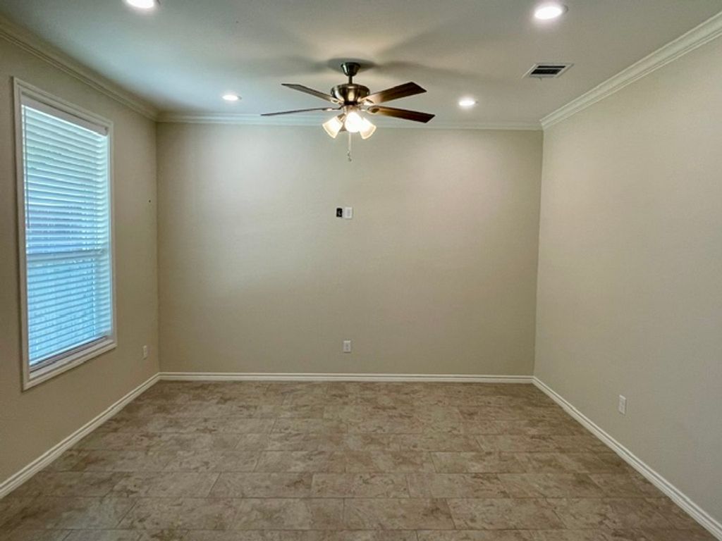 1210 East Martin Luther King Jr Street, Bryan, TX 77803 — photo 5