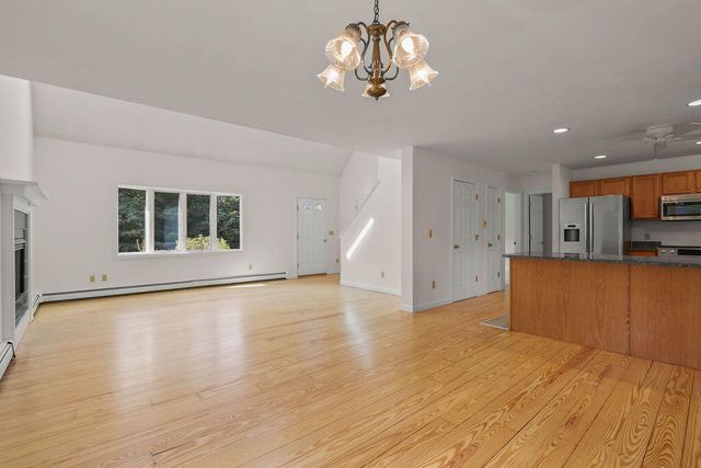 9 Beachwood Road, Bourne, MA 02532