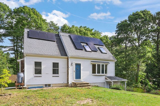 9 Beachwood Road, Bourne, MA 02532