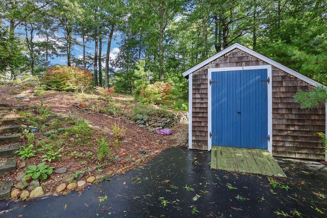 9 Beachwood Road, Bourne, MA 02532