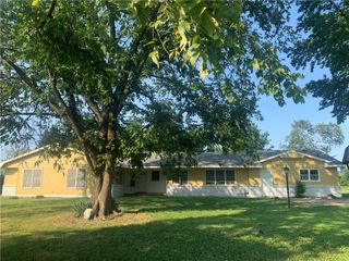711 W Lilac Street, Rogers, AR 72756