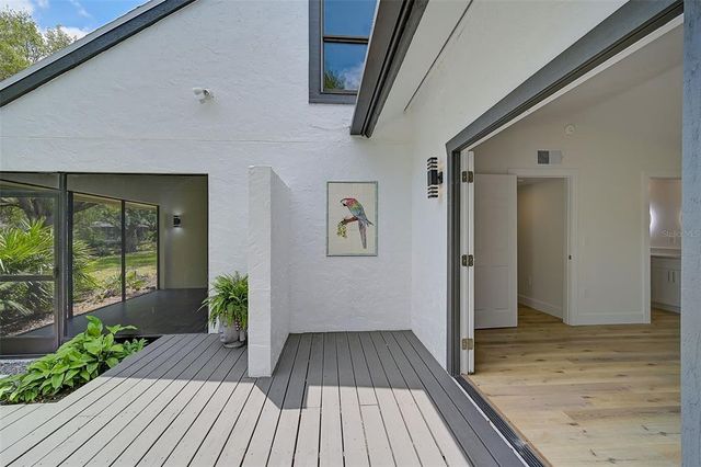 5373 DOMINICA CIRCLE, Sarasota, FL 34233
