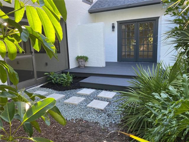 5373 DOMINICA CIRCLE, Sarasota, FL 34233