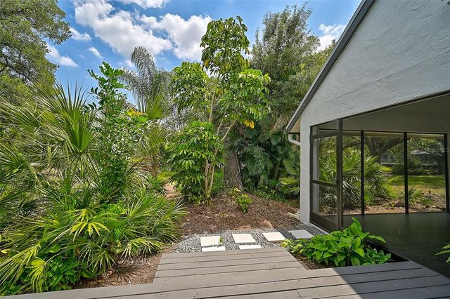 5373 DOMINICA CIRCLE, Sarasota, FL 34233