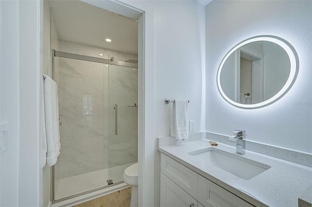 5373 DOMINICA CIRCLE, Sarasota, FL 34233