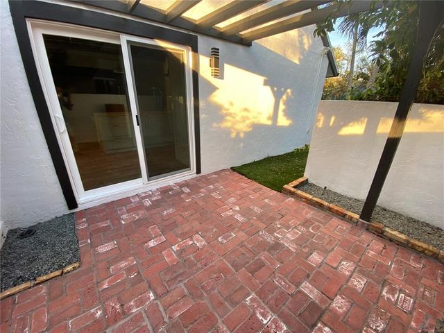 5373 DOMINICA CIRCLE, Sarasota, FL 34233