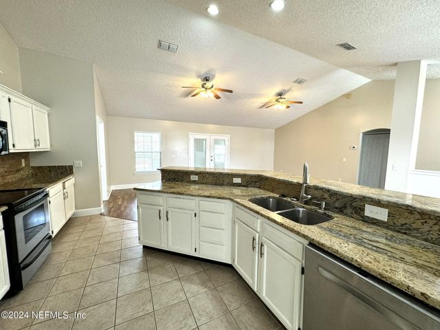 4780 RAGGEDY POINT Road, Fleming Island, FL 32003
