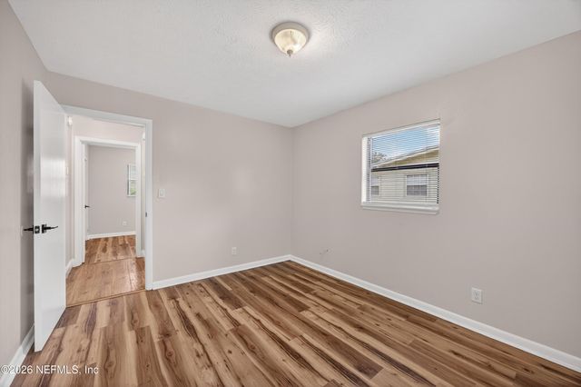 2839 LORAN Drive N, Jacksonville, FL 32216