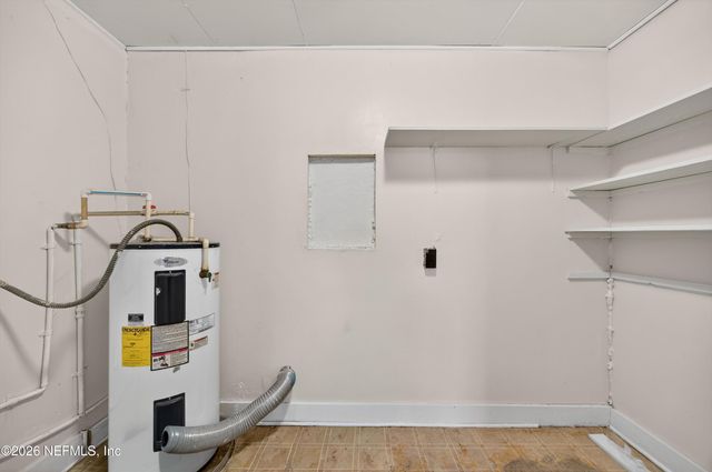 2839 LORAN Drive N, Jacksonville, FL 32216