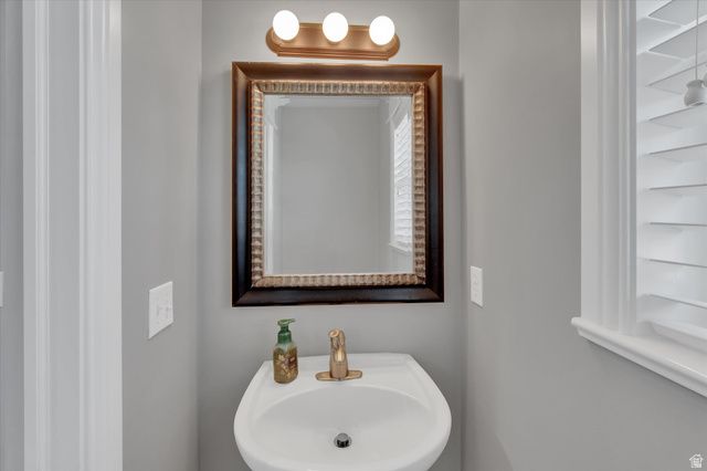 52 N 880 E, Smithfield, UT 84335