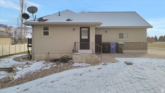 52 N 880 E, Smithfield, UT 84335
