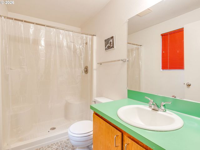 6103 Nw BERNIE Dr, Vancouver, WA 98663