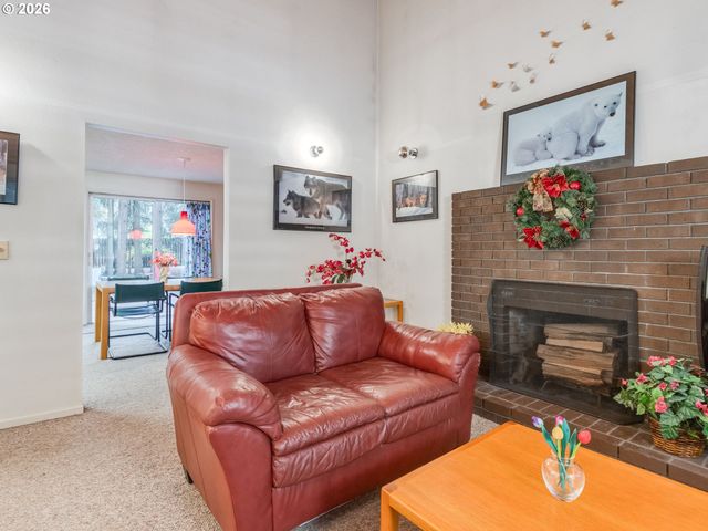 6103 Nw BERNIE Dr, Vancouver, WA 98663