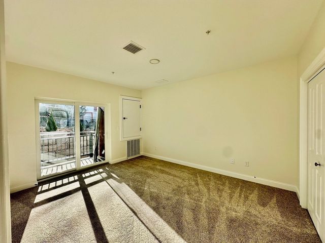 10 Franklin Ave 102, Revere, MA 02151