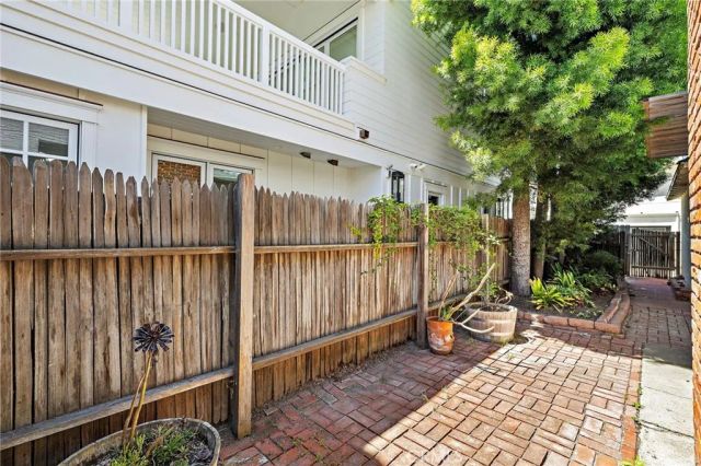 619 Narcissus, Newport Beach, CA 92625