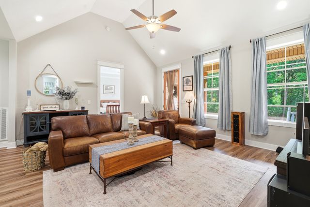 2320 Bob Cheek Rd, Lewisburg, TN 37091