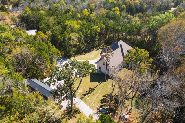 2320 Bob Cheek Rd, Lewisburg, TN 37091