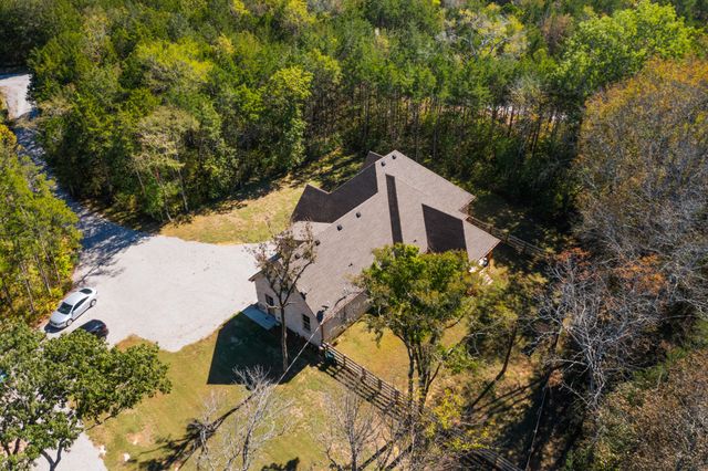2320 Bob Cheek Rd, Lewisburg, TN 37091
