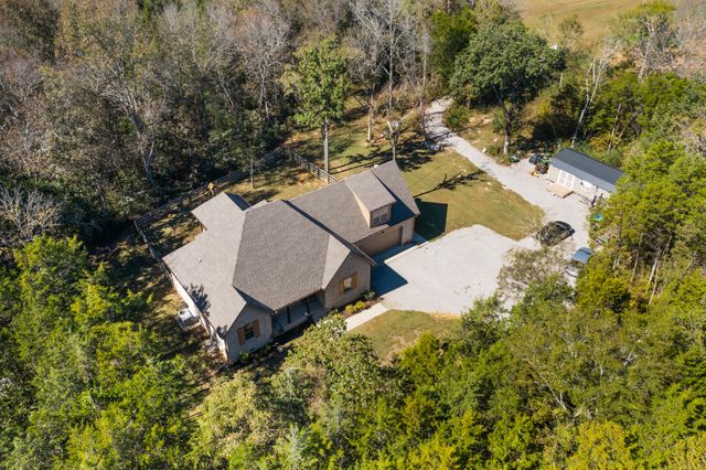 2320 Bob Cheek Rd, Lewisburg, TN 37091