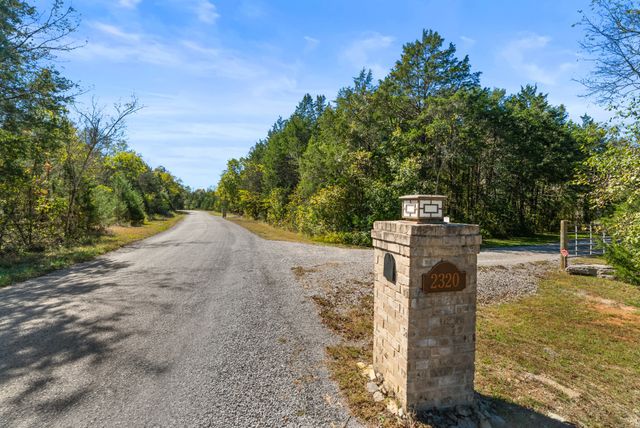 2320 Bob Cheek Rd, Lewisburg, TN 37091