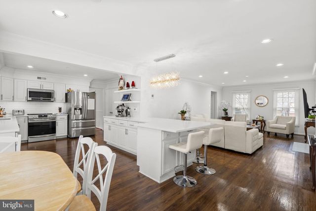 1910 SUNRISE DR, Potomac, MD 20854