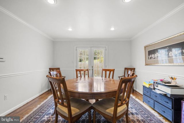 1910 SUNRISE DR, Potomac, MD 20854