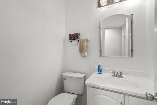 1910 SUNRISE DR, Potomac, MD 20854