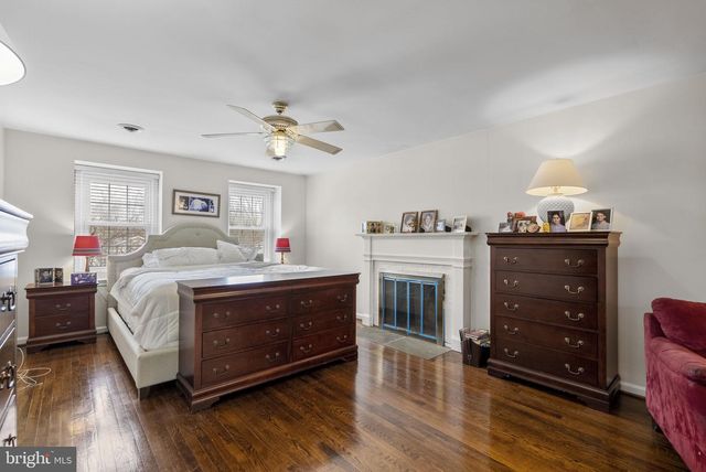 1910 SUNRISE DR, Potomac, MD 20854