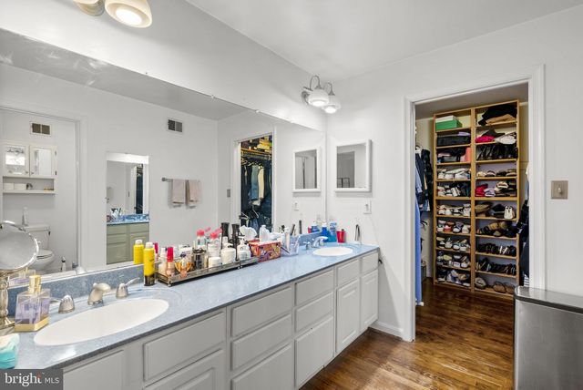 1910 SUNRISE DR, Potomac, MD 20854