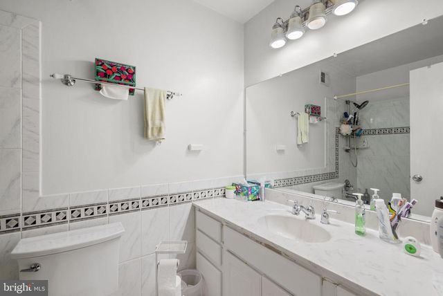 1910 SUNRISE DR, Potomac, MD 20854