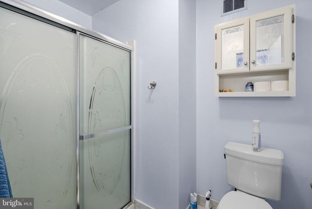 1910 SUNRISE DR, Potomac, MD 20854