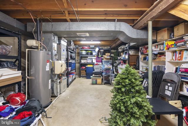 1910 SUNRISE DR, Potomac, MD 20854