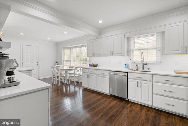 1910 SUNRISE DR, Potomac, MD 20854