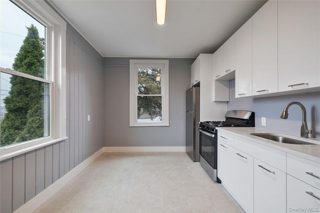 1 Elizabeth Place 1F, Nyack, NY 10960