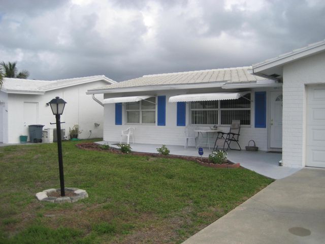 2108 SW 15th Street SW, Boynton Beach, FL 33426