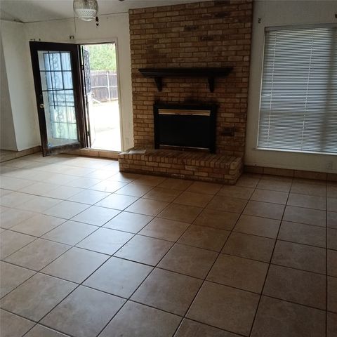 5013 Cordova Avenue, Fort Worth, TX 76132