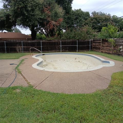 5013 Cordova Avenue, Fort Worth, TX 76132
